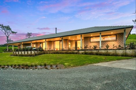 Photo of property in 321 Hepburn Creek Road, Warkworth, 0981