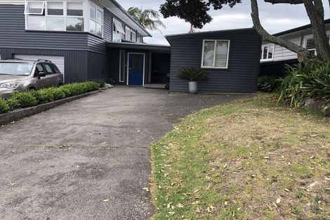 Photo of property in 1/3 Waller Avenue, Bucklands Beach, Auckland, 2012