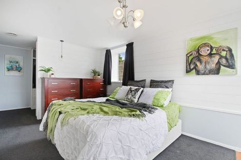 Photo of property in 15 Red Hill Road, Red Hill, Papakura, 2110