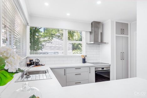 Photo of property in 4 Snell Grove, Clouston Park, Upper Hutt, 5018