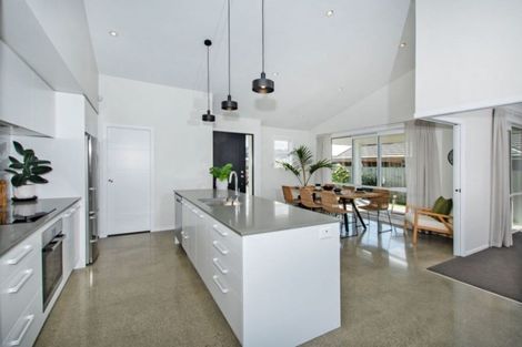 Photo of property in 70 Wairau Drive, Tikipunga, Whangarei, 0112