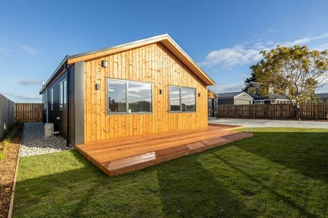 Photo of property in 120 Severn Street, Clifton, Invercargill, 9812