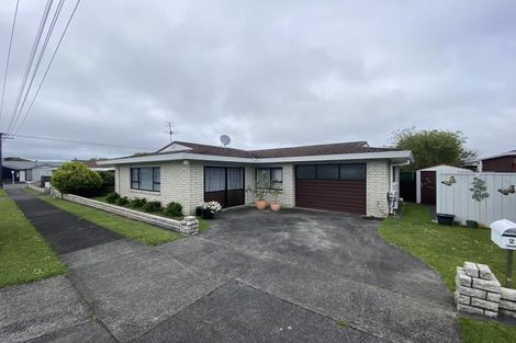 Photo of property in 1 Price Street, Westown, New Plymouth, 4310