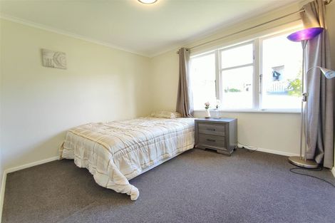 Photo of property in 3/68 Lincoln Park Avenue, Massey, Auckland, 0614