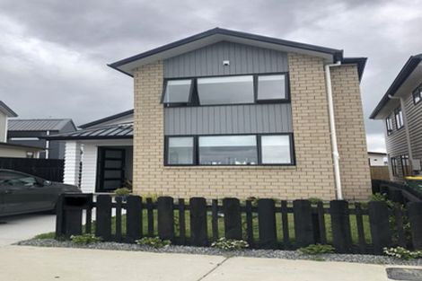 Photo of property in 4 Kearns Drive, Hobsonville, Auckland, 0616