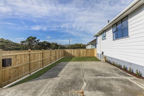Photo of property in 110 Main Road, Titahi Bay, Porirua, 5022