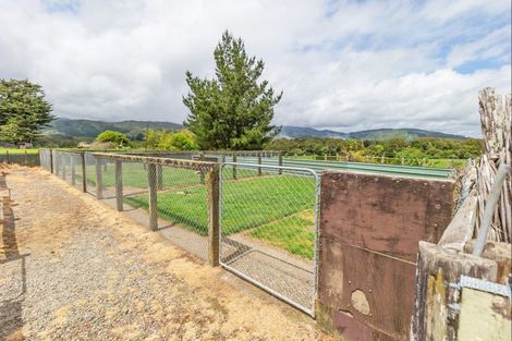 Photo of property in 382 Kimberley Road, Levin, 5571