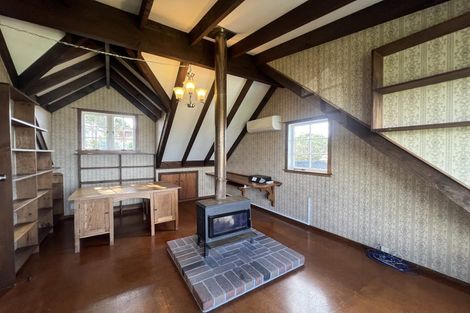 Photo of property in 41 Montgomery Avenue, Rothesay Bay, Auckland, 0630