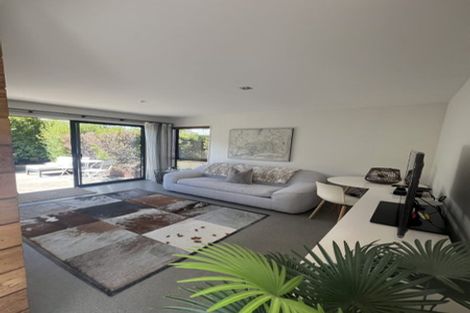 Photo of property in 1 Larkins Way, Arthurs Point, Queenstown, 9371