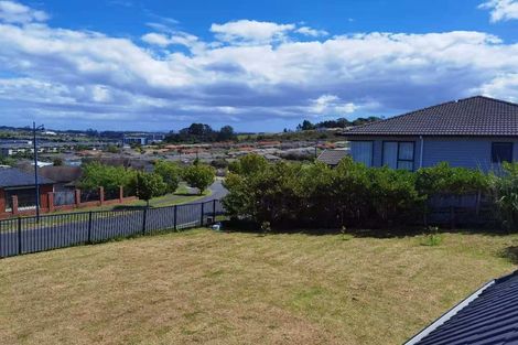 Photo of property in 11 Travis View Drive, Fairview Heights, Auckland, 0632