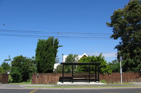 Photo of property in 20 County Road, Torbay, Auckland, 0630