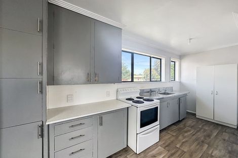 Photo of property in 64 Puriri Street, Gonville, Whanganui, 4501