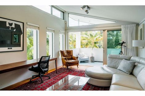 Photo of property in 80a Pa Road, Kerikeri, 0230