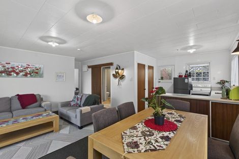Photo of property in 85 Fulford Street, New Plymouth, 4310