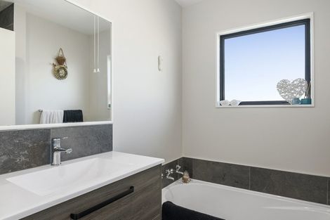 Photo of property in 12 Monahan Street, Motueka, 7120