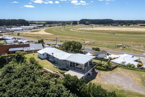 Photo of property in 9 Victoria Street, Foxton, 4814