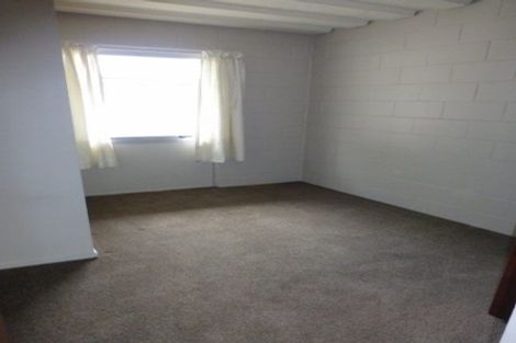 Photo of property in 2/273 Riccarton Road, Upper Riccarton, Christchurch, 8041