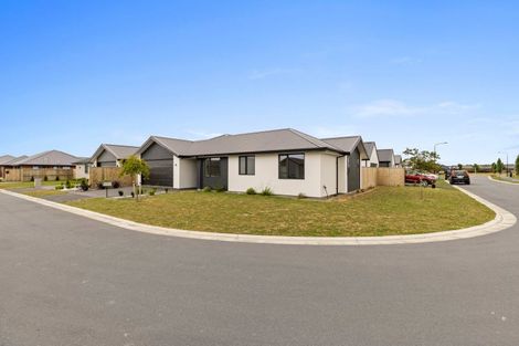 Photo of property in 14 Hunt Road, Rolleston, 7615