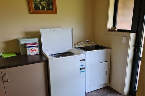 Photo of property in 323 Pukeuri-oamaru Road, Pukeuri, Oamaru, 9493