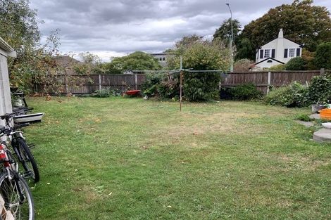 Photo of property in 96 Clyde Road, Ilam, Christchurch, 8041