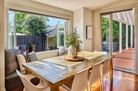 Photo of property in 5a Heretaunga Street, Petone, Lower Hutt, 5012