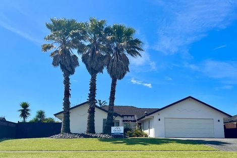 Photo of property in 45 Calypso Drive, Papamoa Beach, Papamoa, 3118