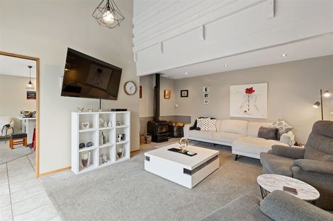 Photo of property in 21 Tivoli Place, Bishopdale, Christchurch, 8053