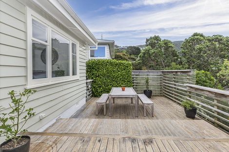 Photo of property in 25 Spencer Street, Crofton Downs, Wellington, 6035