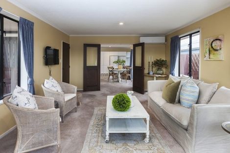 Photo of property in 2/27 Waimairi Road, Upper Riccarton, Christchurch, 8041