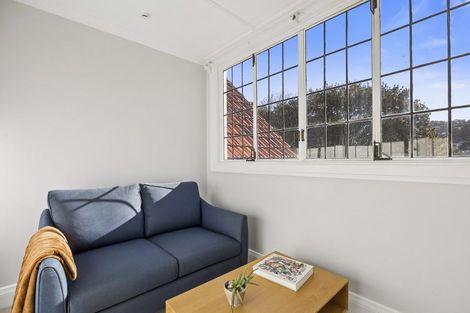 Photo of property in 27 Sandringham Street, Saint Clair, Dunedin, 9012