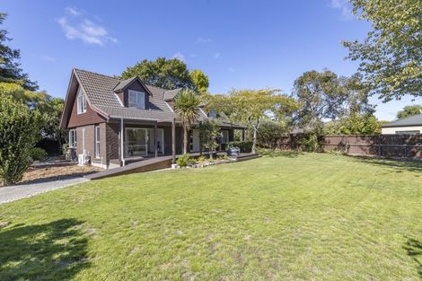 Photo of property in 11a Sequoia Place, Parklands, Christchurch, 8083