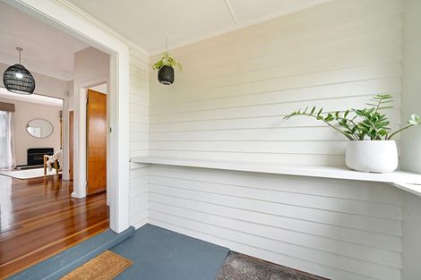 Photo of property in 4149 Great North Road, Glen Eden, Auckland, 0602