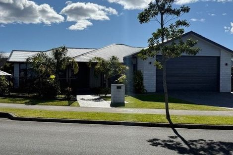 Photo of property in 12 Goodwin Crescent, Pyes Pa, Tauranga, 3112