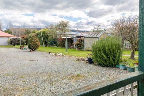 Photo of property in 28-30 Edward Street, Waimate, 7924