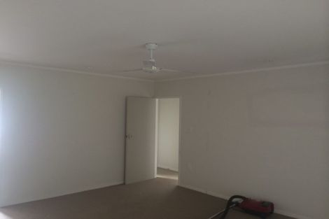 Photo of property in 2/67 Centreway Road, Orewa, 0931