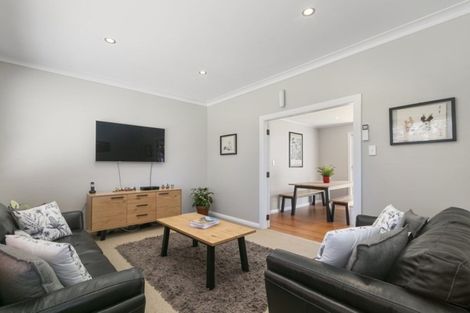 Photo of property in 9b Fergusson Street, Waterloo, Lower Hutt, 5011