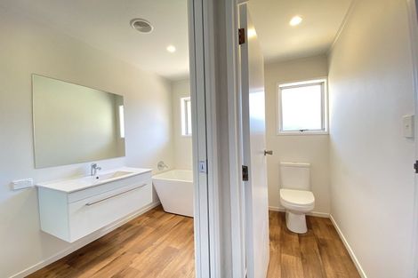 Photo of property in 1/6a Poseidon Place, Half Moon Bay, Auckland, 2012