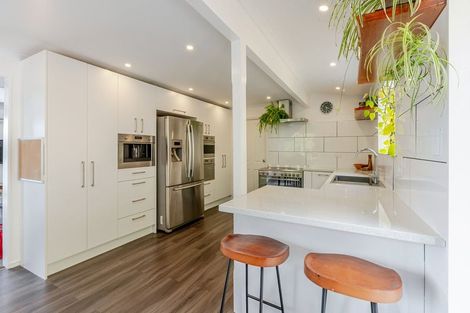 Photo of property in 29 Mamaku Street, Paraparaumu, 5032