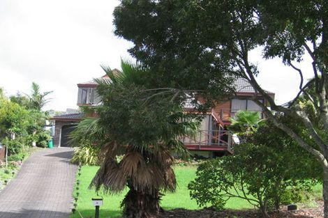 Photo of property in 5 Sturm Avenue, Massey, Auckland, 0614