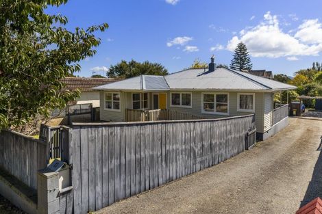Photo of property in 13 Aorangi Road, Paraparaumu, 5032