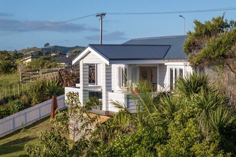 Photo of property in 12a Primrose Street, Raglan, 3225