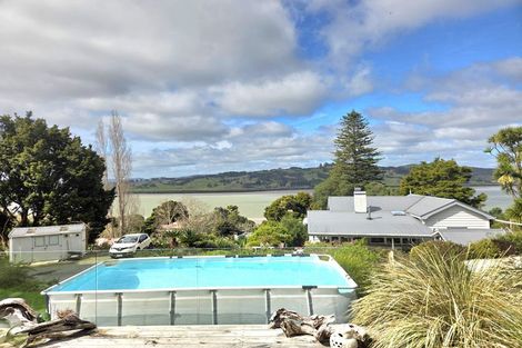 Photo of property in 14 Maning Street, Kohukohu, 0491