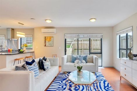 Photo of property in 7 Roberts Road, Te Atatu South, Auckland, 0610