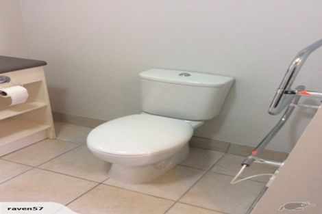 Photo of property in Bay Palms Apartments, 8/30b Bute Road, Browns Bay, Auckland, 0630