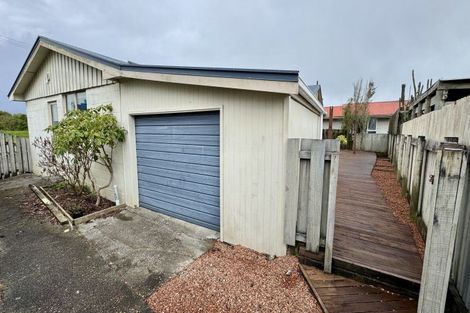 Photo of property in 220 Gibson Quay, Hokitika, 7810
