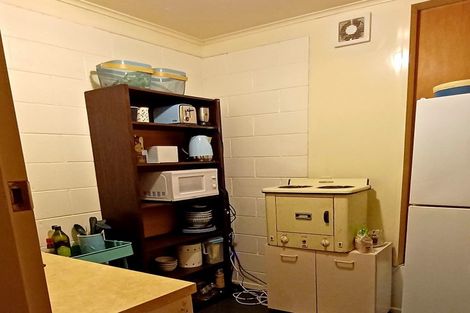 Photo of property in 11 Te Pari Pari Road, Pukerua Bay, 5026