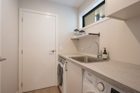 Photo of property in 18 Hill Tops Way, Stoke, Nelson, 7011