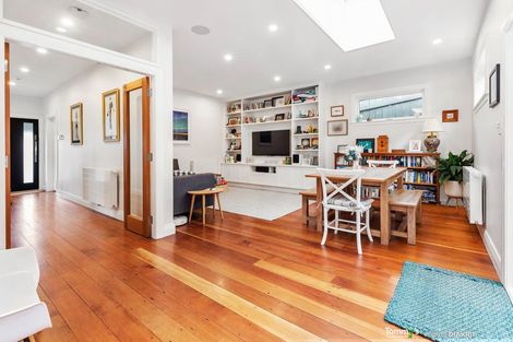 Photo of property in 89 Farnham Street, Mornington, Wellington, 6021