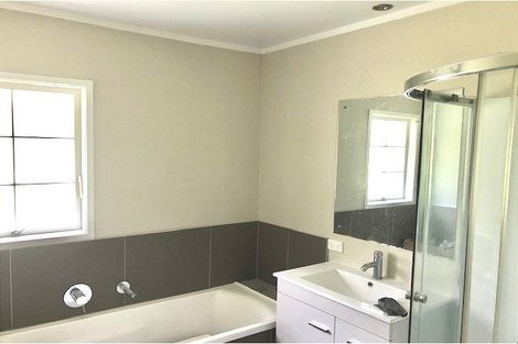 Photo of property in 105a Mountbatten Avenue, Hillcrest, Auckland, 0627