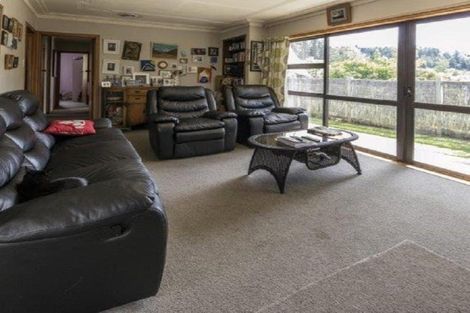 Photo of property in 70 Main Road, Luggate, Cromwell, 9383